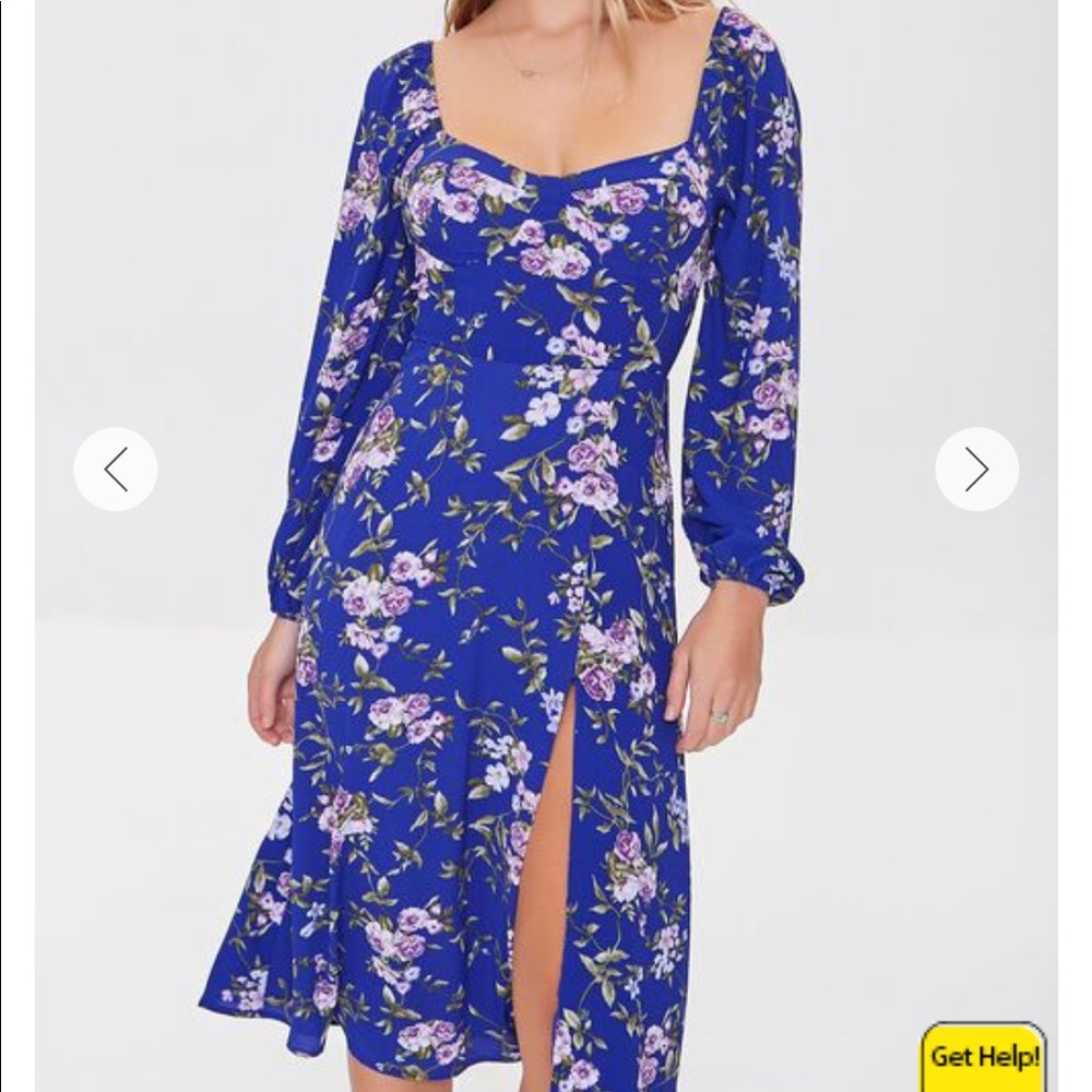 Cute spring dress with high slit